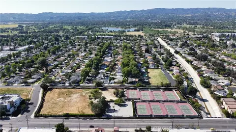 16600 Vanowen, Van Nuys, CA 91406