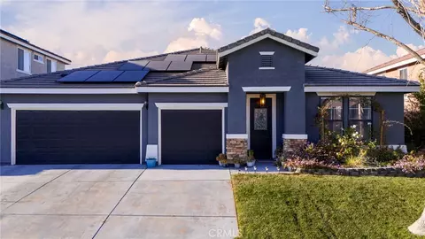 40327 Preston Rd, Palmdale, CA 93551