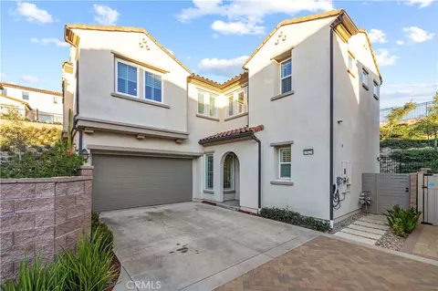 20629 W Chestnut Cir, Porter Ranch, CA 91326