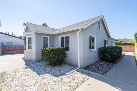 6909 Peach Ave, Van Nuys, CA 91406