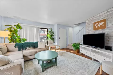 14435 Plummer #23, Panorama City, CA 91402