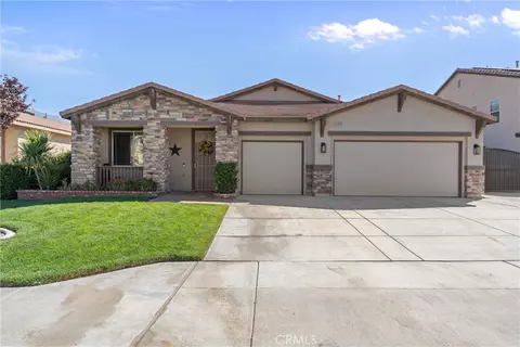43830 Elena Ct, Lancaster, CA 93536