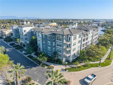 View/Area - 4060 Tradewinds Dr, Oxnard, CA 93035 photo 8 of 16