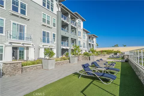Exterior - 4060 Tradewinds Dr, Oxnard, CA 93035 photo 4 of 6