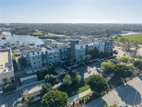 View/Area - 4060 Tradewinds Dr, Oxnard, CA 93035 photo 6 of 16