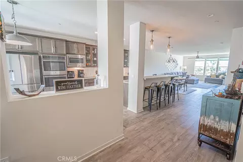 Entry Way - 4060 Tradewinds Dr, Oxnard, CA 93035 photo 3 of 4