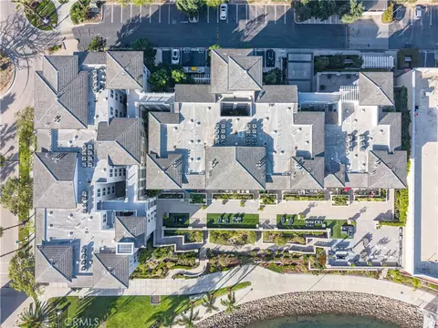 View/Area - 4060 Tradewinds Dr, Oxnard, CA 93035 photo 15 of 16