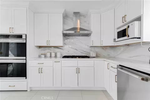 6997 Sale Ave, West Hills, CA 91307