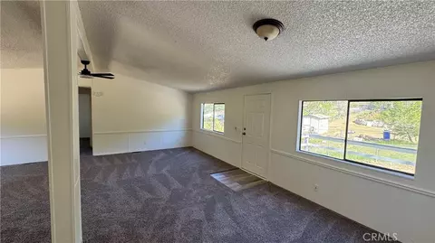 Living - 2720 Lebec Oaks Rd, Lebec, CA 93243 photo 3 of 5