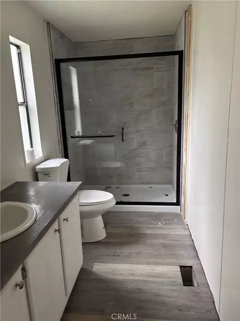 Bath - 2720 Lebec Oaks Rd, Lebec, CA 93243 photo 1 of 2