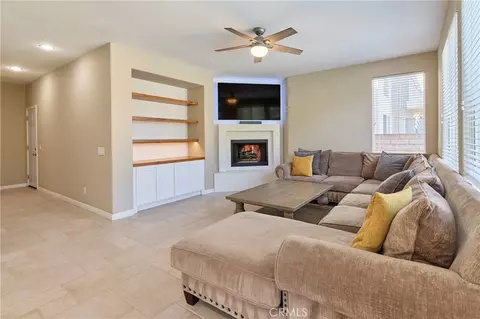 Living - 4440 Coffeetree, Moorpark, CA 93021 photo 3 of 4