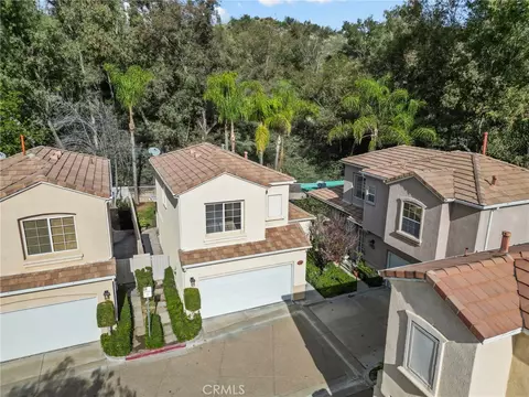 27915 Skycrest Cir, Valencia, CA 91354