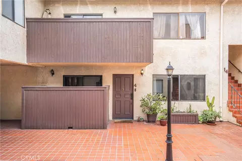 112 N Avenue 66 #4, Highland Park, CA 90042