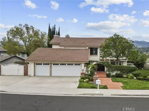 25459 Cariz Dr, Valencia, CA 91355