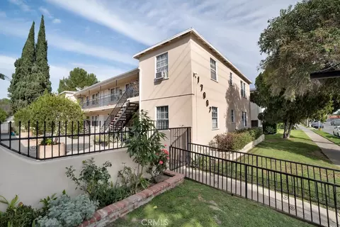 17007 Vanowen, Van Nuys, CA 91406 photo 11