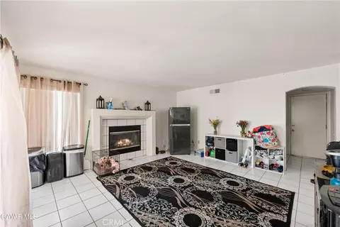 Living - 38145 Lido Dr, Palmdale, CA 93552 photo 1 of 2
