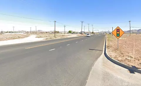 13630 Central Rd, Apple Valley, CA 92307 photo 7