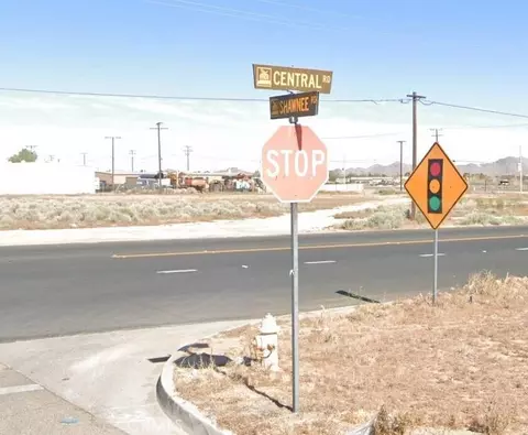 13630 Central Rd, Apple Valley, CA 92307 photo 6