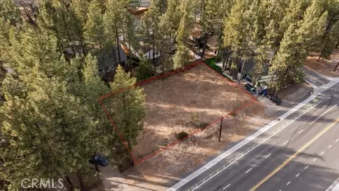 570 Summit, Big Bear Lake, CA 92315 photo 3