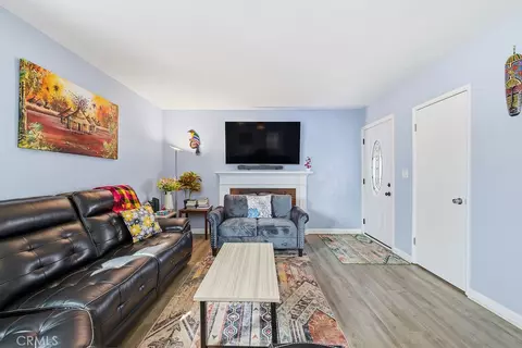 Other - 1346 W Ivyton St, Lancaster, CA 93534 photo 2 of 6