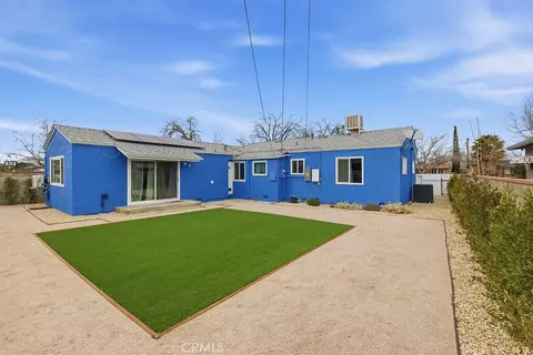 Exterior - 1346 W Ivyton St, Lancaster, CA 93534 photo 4 of 4