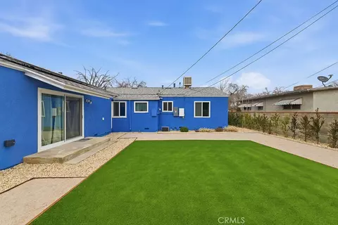 Exterior - 1346 W Ivyton St, Lancaster, CA 93534 photo 2 of 4