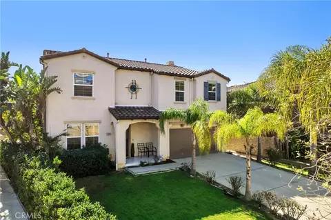 22046 Halsted St, Chatsworth, CA 91311