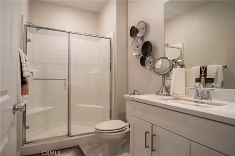 Bath - 20525 Martingale, Saugus, CA 91350 photo 1 of 2
