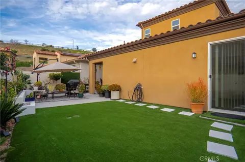 Exterior - 20525 Martingale, Saugus, CA 91350 photo 7 of 8