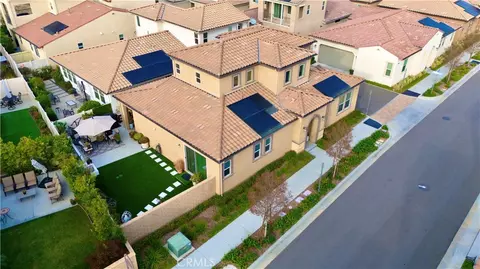 View/Area - 20525 Martingale, Saugus, CA 91350 photo 3 of 5