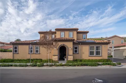 20525 Martingale, Saugus, CA 91350