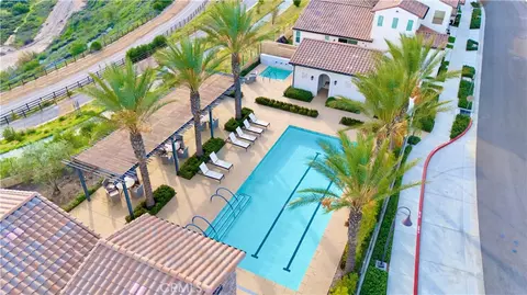 Exterior - 20525 Martingale, Saugus, CA 91350 photo 8 of 8