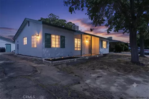 Exterior - 38738 36th St E, Palmdale, CA 93550 photo 3 of 8