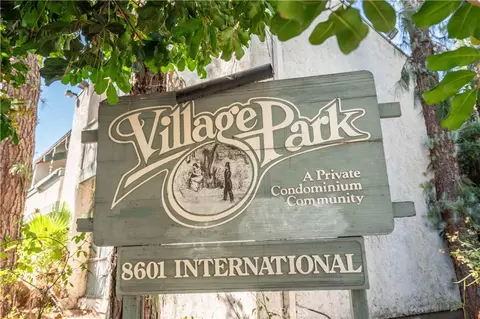 8601 International Ave #151, Canoga Park, CA 91304