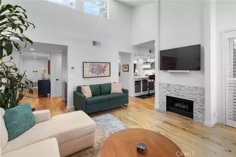 17711 Margate #313, Encino, CA 91316