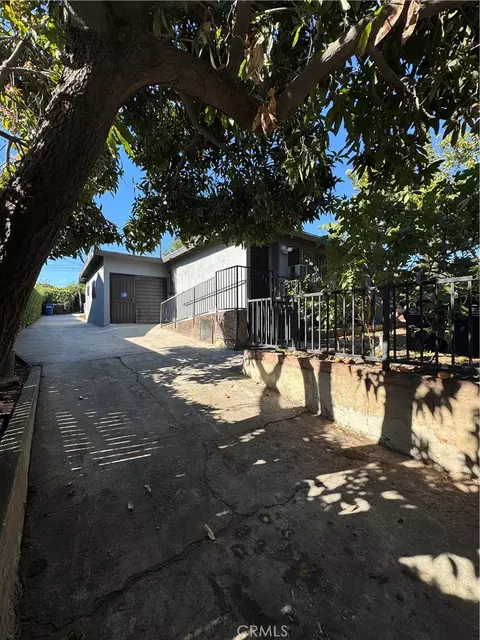 529 S Sydney, East Los Angeles, CA 90022