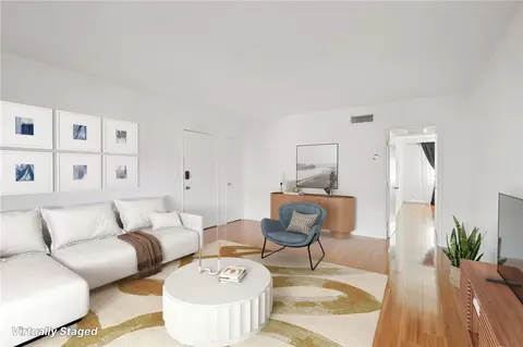5400 Newcastle Ave #70, Encino, CA 91316