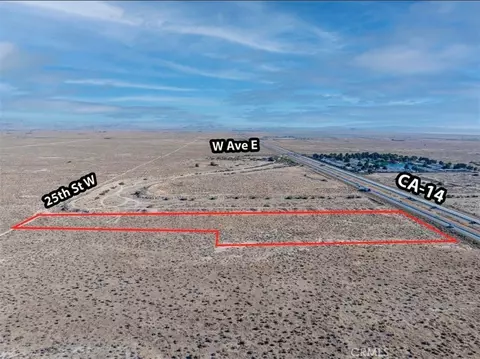 8300 Ave E-8, Lancaster, CA 93536 photo 3