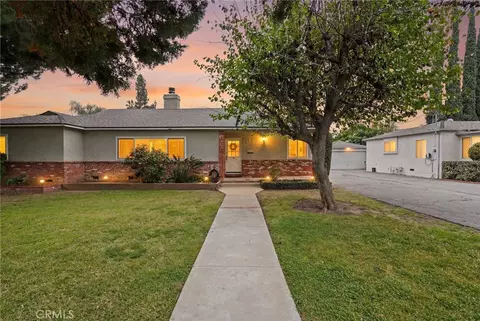 15934 Kittridge, Lake Balboa, CA 91406