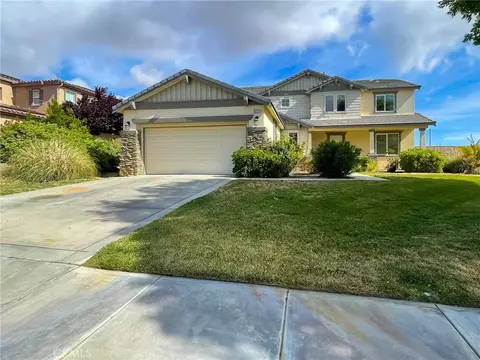 6727 Miramar, Palmdale, CA 93551
