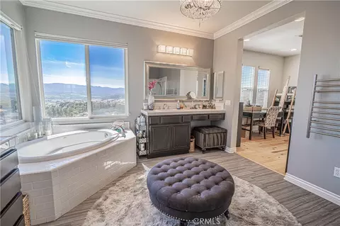 28076 Bridlewood, Castaic, CA 91384