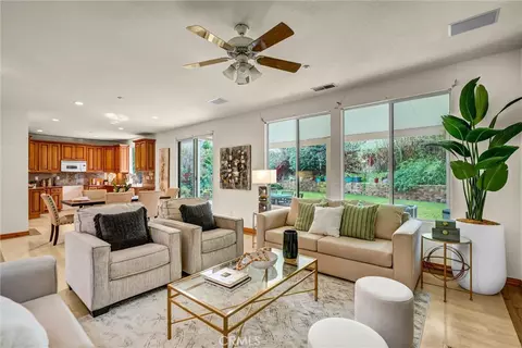 15155 Trail View Ct, Sylmar, CA 91342