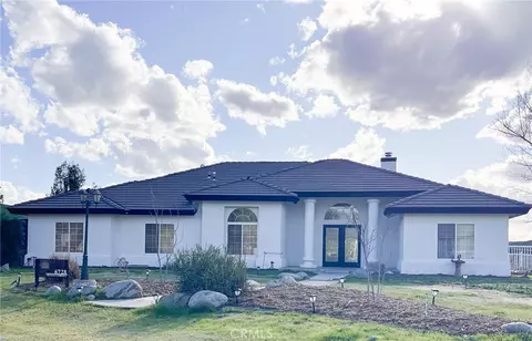 6728 Susan St, Bakersfield, CA 93308