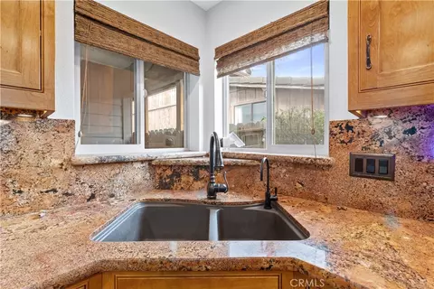 Kitchen - 1856 Southfork Pl, Paso Robles, CA 93446 photo 5 of 9