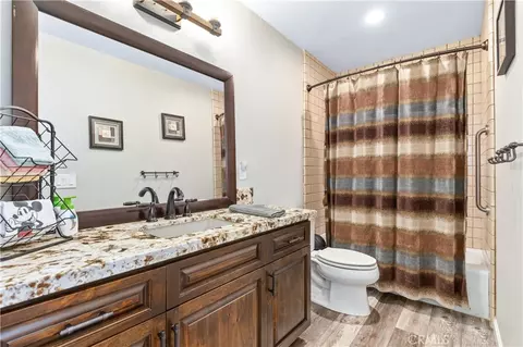 Bath - 1856 Southfork Pl, Paso Robles, CA 93446 photo 2 of 9