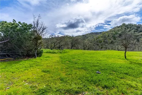 Exterior - 1856 Southfork Pl, Paso Robles, CA 93446 photo 14 of 17