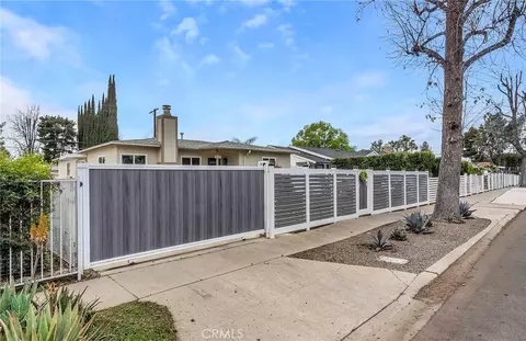 16142 Haynes, Lake Balboa, CA 91406