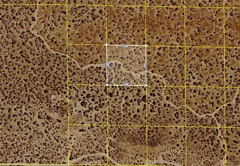 0 Nearby 120th St Eave N6, Palmdale, CA 93591