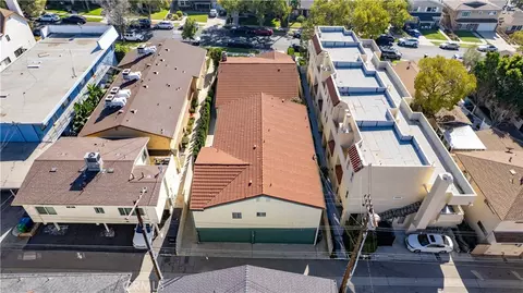 View/Area - 723 E Tujunga Ave, Burbank, CA 91501 photo 6 of 12