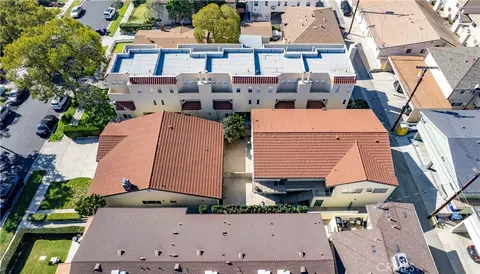 View/Area - 723 E Tujunga Ave, Burbank, CA 91501 photo 7 of 12
